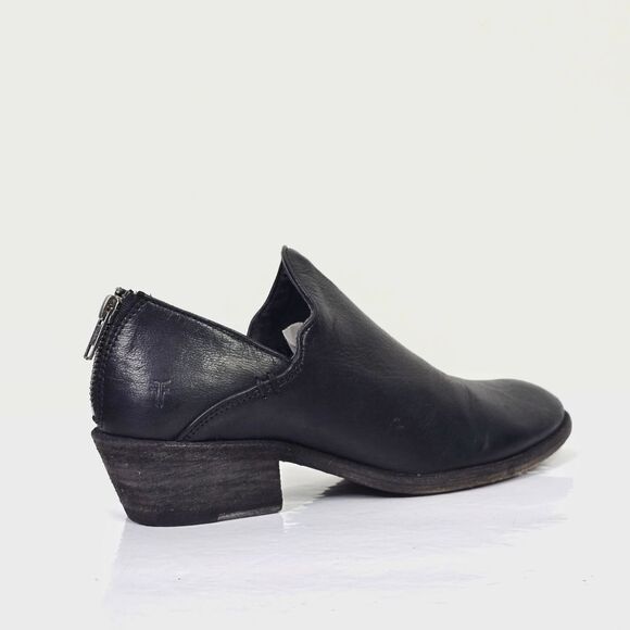 Frye Black Carson Shooties - Picture 2 of 9